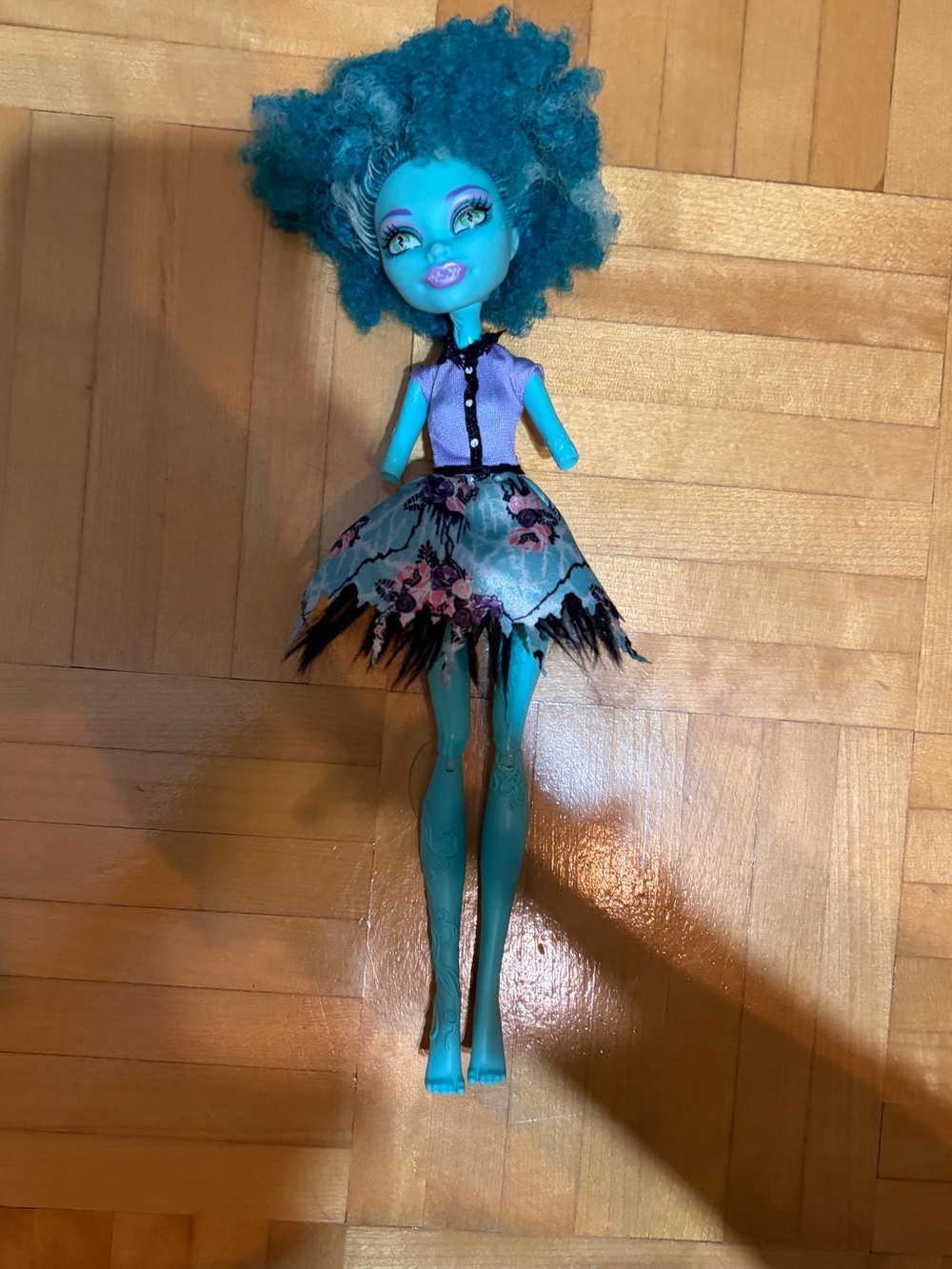 monster high honey swamp doll